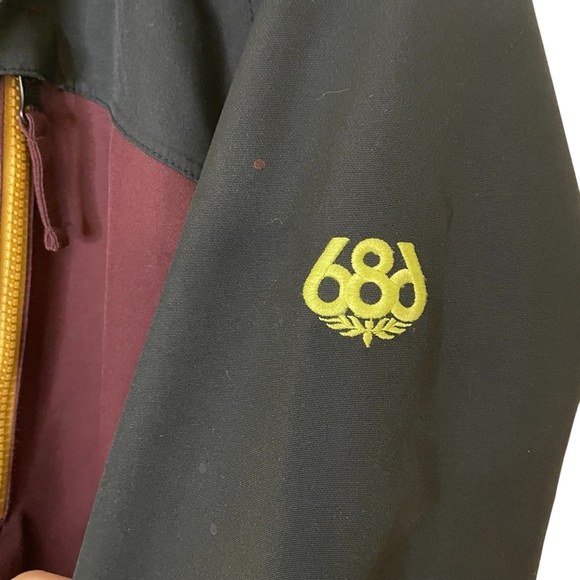 686 InfiDRY Waterproof Thermal Snowboard Ski Jacket Small - Picture 6 of 13